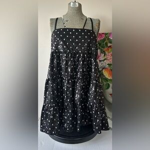 NWOT ZARA TRAPEZE DRESS. BLK/WTE POLKA DOTS. FLATTERING ON ALL BODY TYPES Sz. L